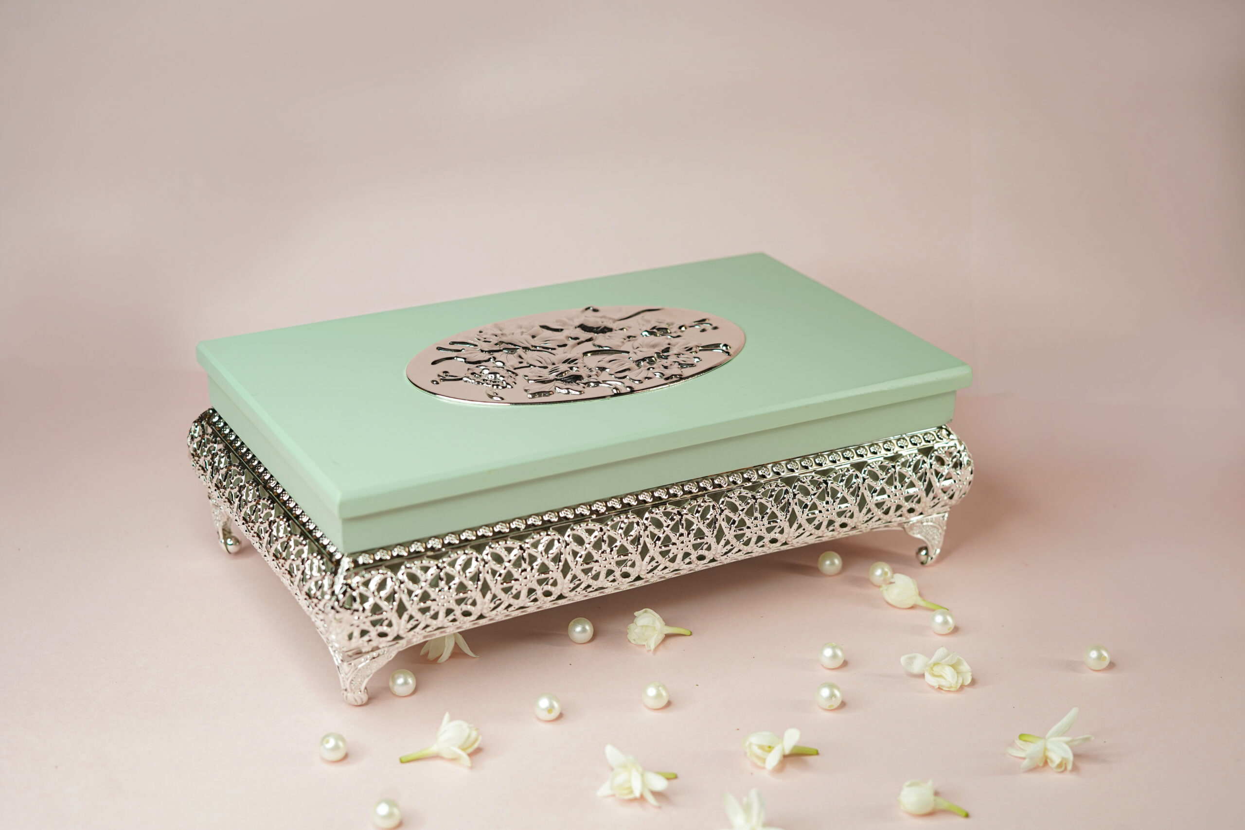 Mint Royale Dual Dry Fruit Box